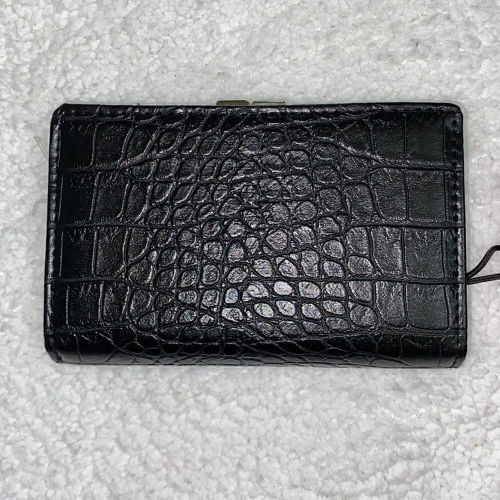 Croft & Barrow Black Wallet. - Picture 3 of 5